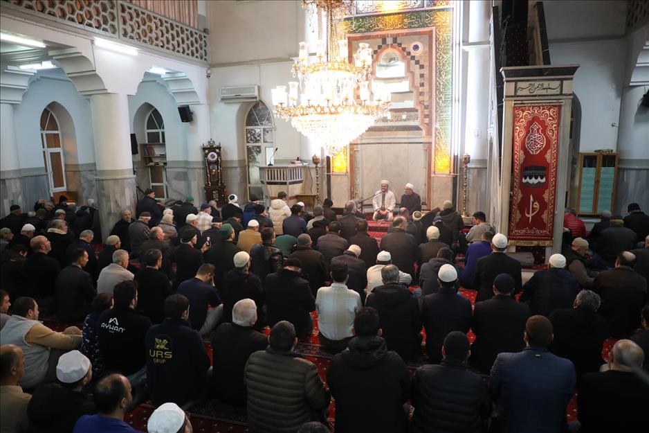 İnegöl’de teravih buluşmaları devam ediyor