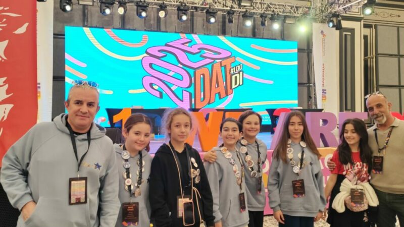 3 Mart Eğitim Kurumları, Destination Imagination’a damga vurdu 3 Mart Azizoğlu Ortaokulu 5, 6 ve 7. sınıf öğrencileri,
