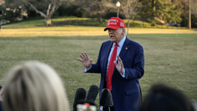 Kavga sonrası Trump’tan açıklama: ‘Zelenski geri dönmek istiyor ama…’