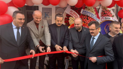 Faruk Çelik’in katılımıyla Alkanlar Grup Sigorta Bursa Şubesi açıldı