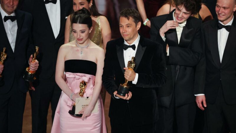 97. Oscar ödülleri sahiplerini buldu Bu yıl 97'incisi düzenlenen Oscar Ödülleri töreninde En İyi Film