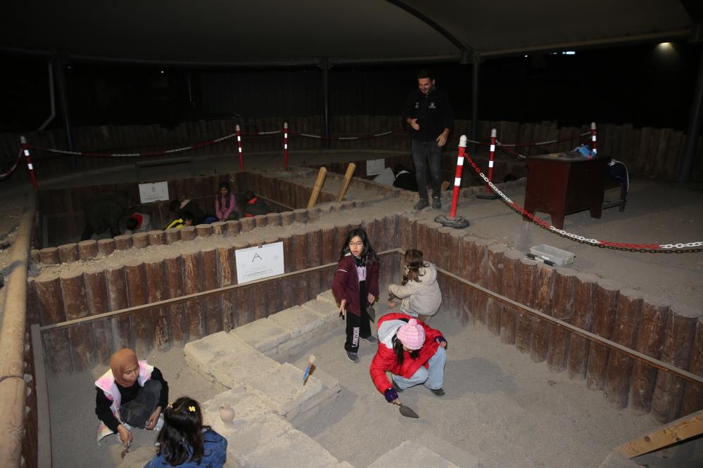 Bursa’nun 8500 yıllık Arkeopark’ında ‘Ekinoks Macerası’