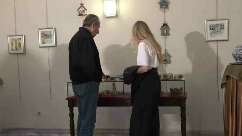 Bursa’da bağımlılıktan kurtulup sanata yönelenlerin tasarladığı tablo ve el sanatları