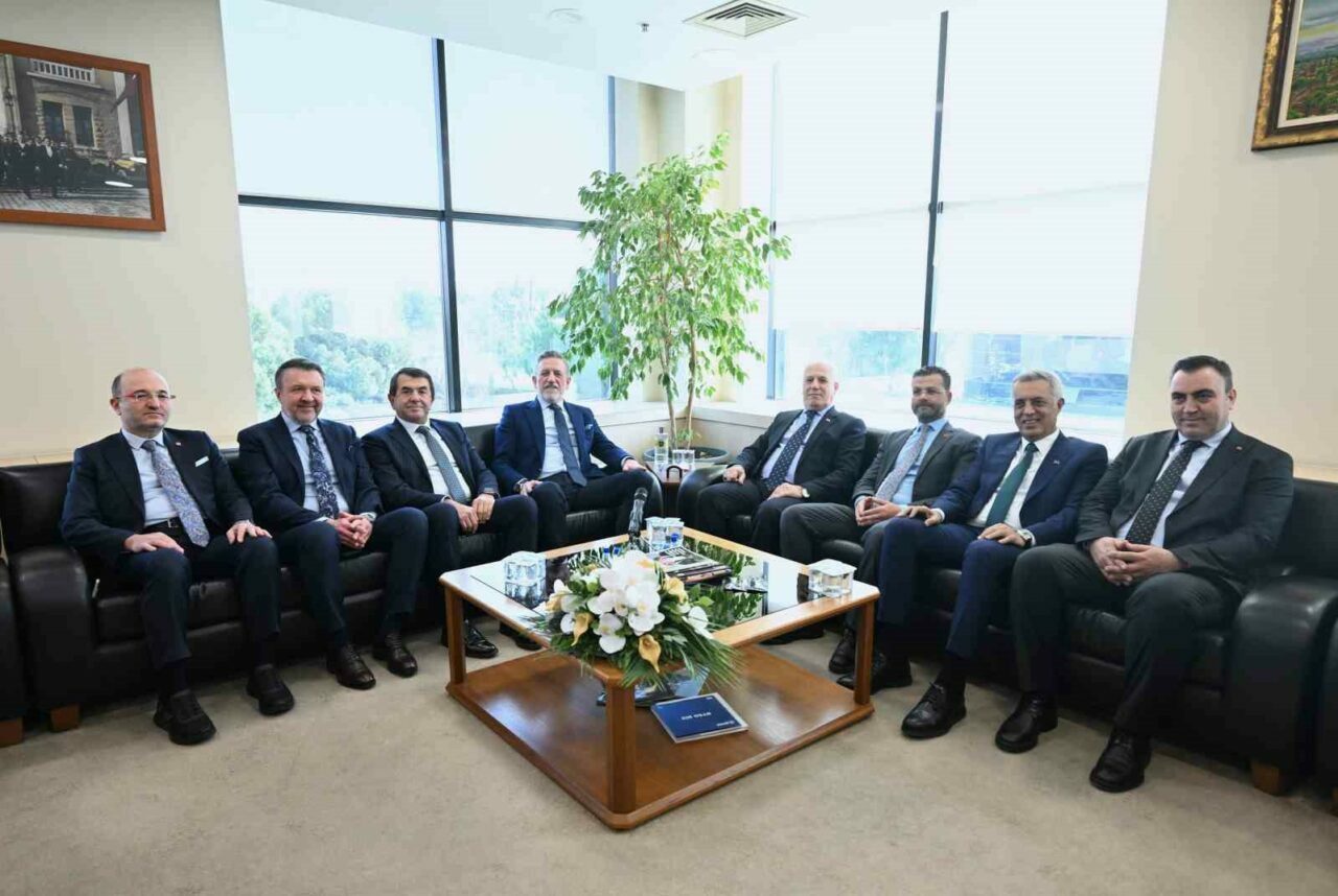 Başkan Bozbey, BTSO’yu ziyaret etti! Kentsel dönüşüm açıklaması