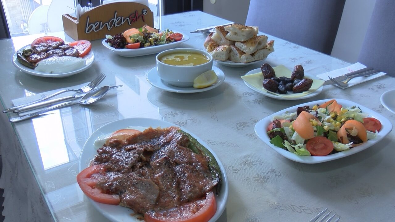 Bursa’nın markası ‘Bendensin’ lezzetleri ramazanda emrinize amade Bursa’nın markası ‘Bendensin’ lezzetleri ramazanda emrinize amade