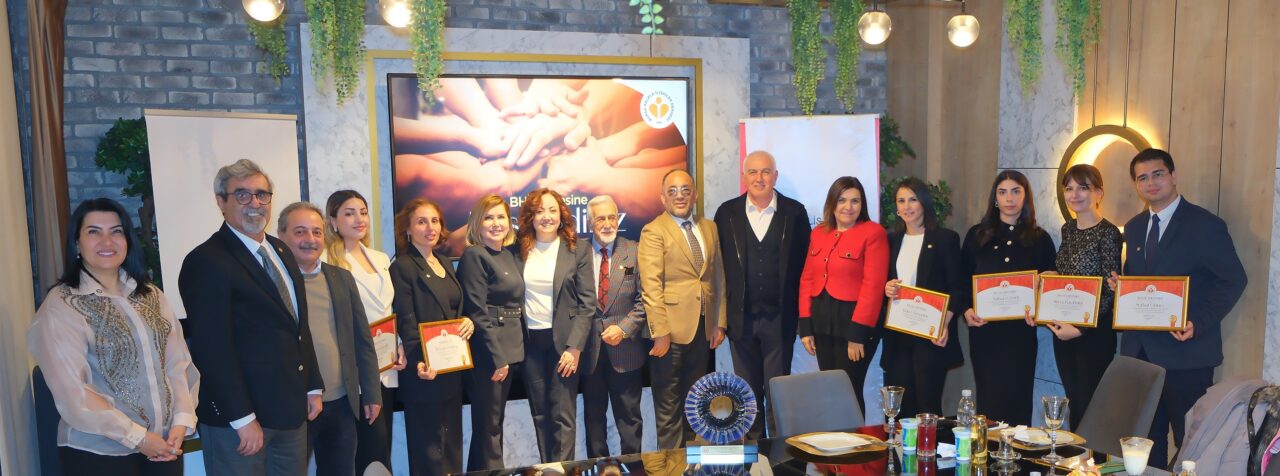 Bursa Halkla İlişkiler Derneği yeni üyeleriyle büyüyor