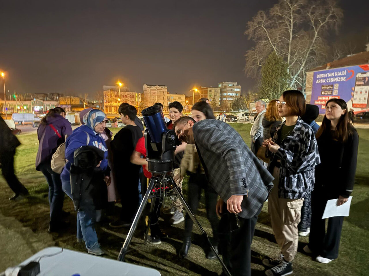 Osmangazi Belediyesi bilimle buluşturmaya devam ediyor