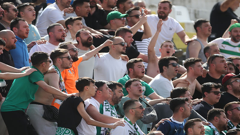 Bursaspor’da büyük hazırlık! Bursaspor’da büyük hazırlık!