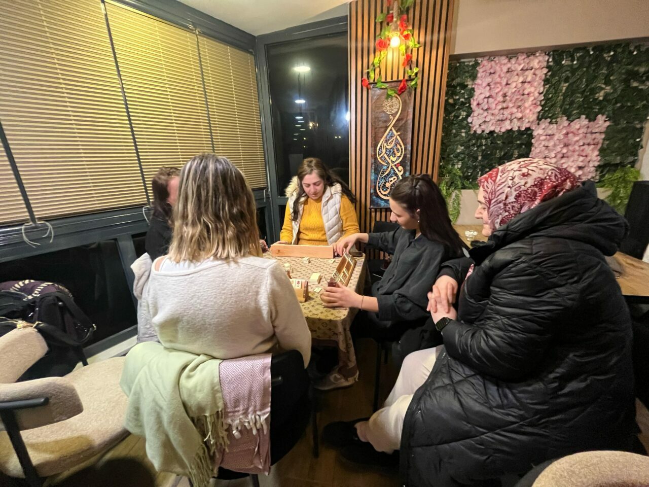 Bursa’da bu kahveye erkeklerin girmesi yasak Bursa’da bu kahveye erkeklerin girmesi yasak