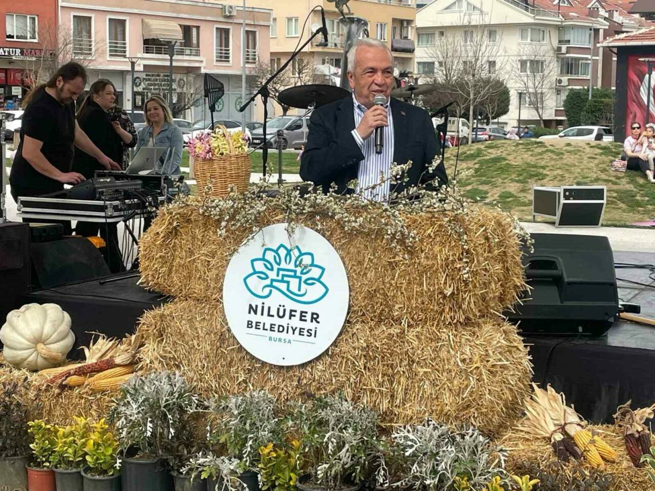 Bursa’da on binlerce tohum dağıtıldı