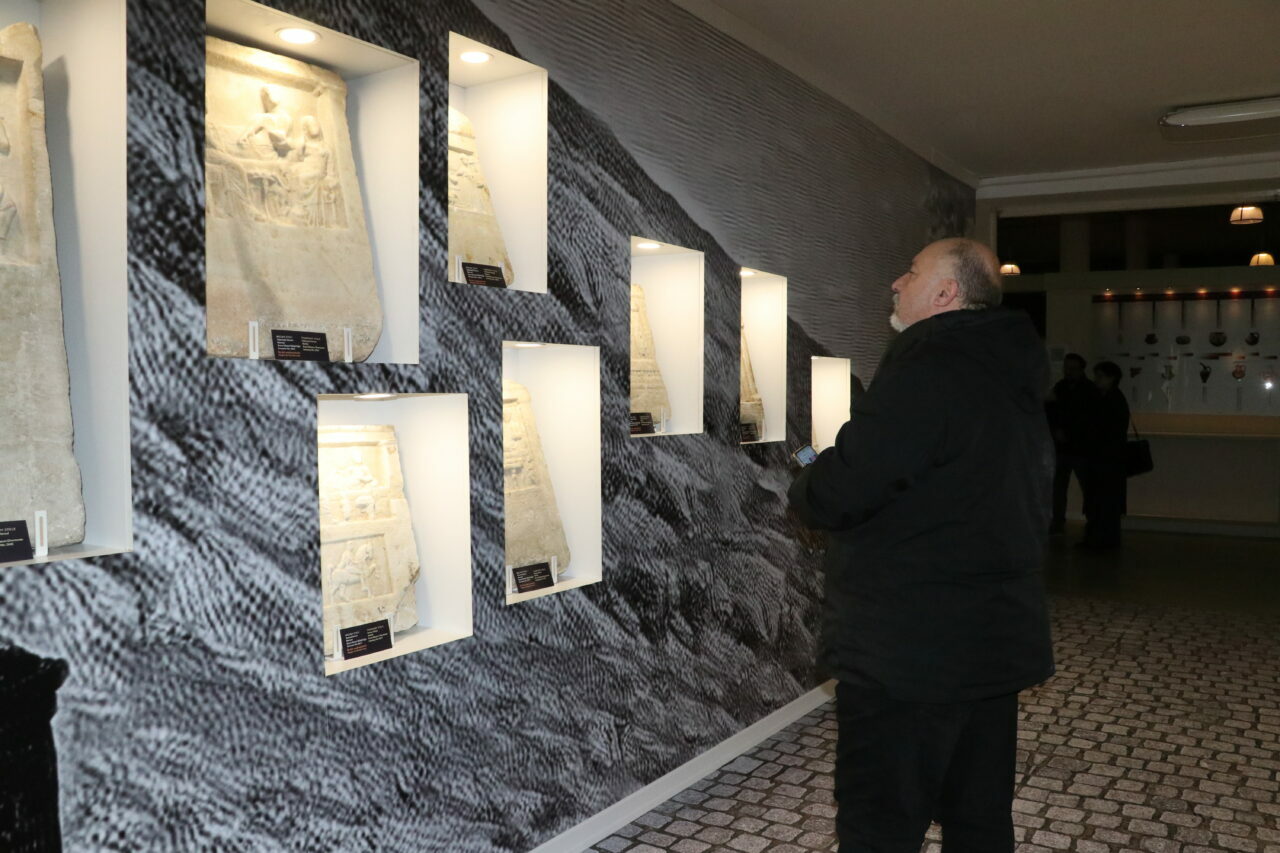 Bursa’da sanatseverler bu sergiyi kaçırmayın! Bursa’da sanatseverler bu sergiyi kaçırmayın!