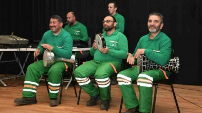 Bursa’da temizlik işçileri kurdukları orkestra ile konser verecek