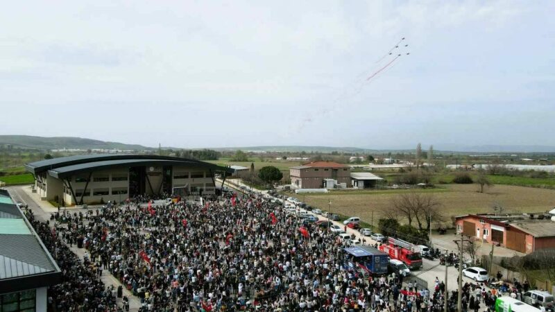 Türk Yıldızları, 18 Mart Şehitleri Anma Günü ve Çanakkale Deniz