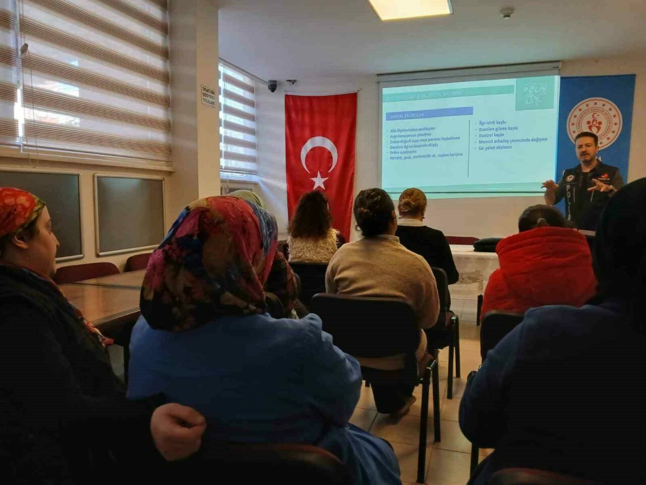 Bursalılara uyuşturucuyla mücadele eğitimi