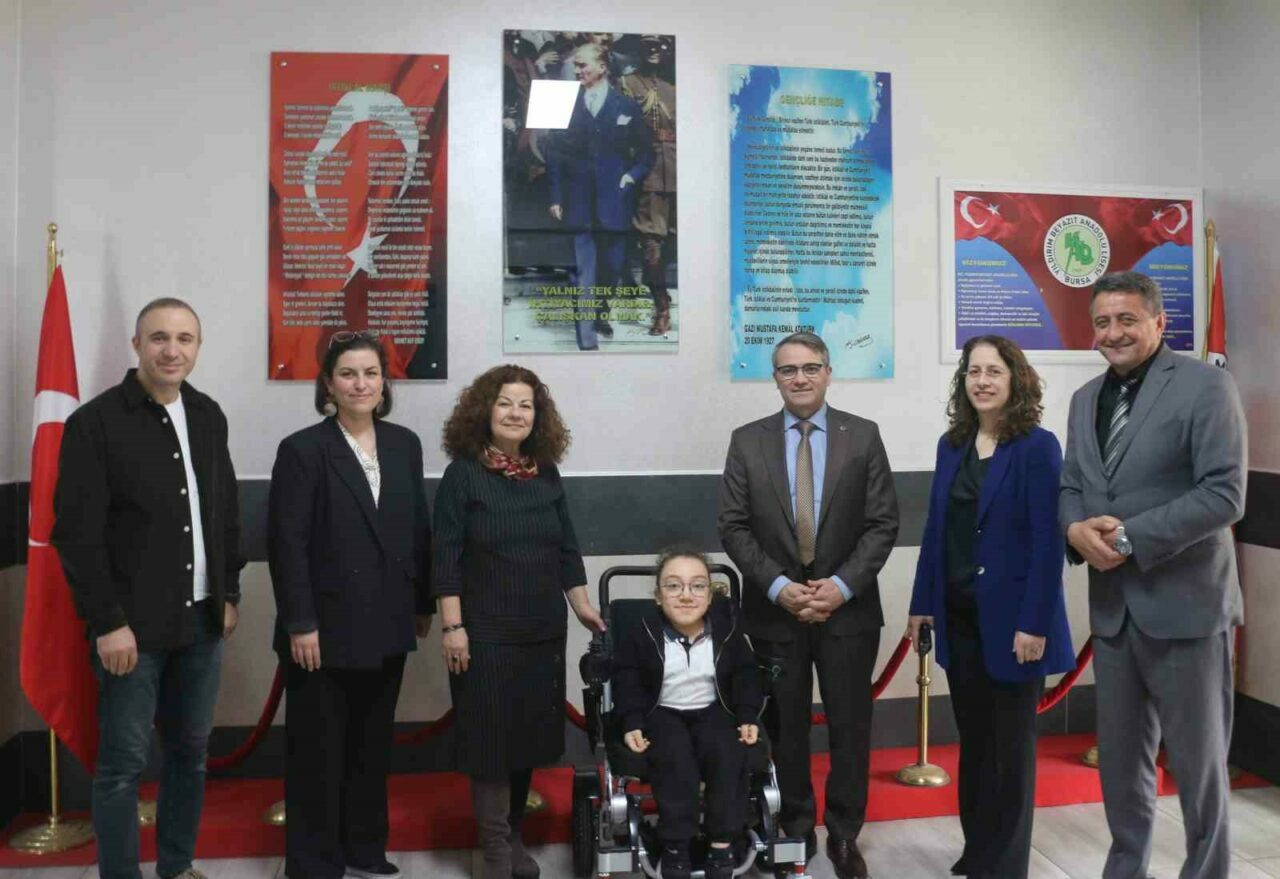 Bursa’da yürekleri ısıtan olay! Hayali gerçek oldu Bursa’da yürekleri ısıtan olay! Hayali gerçek oldu