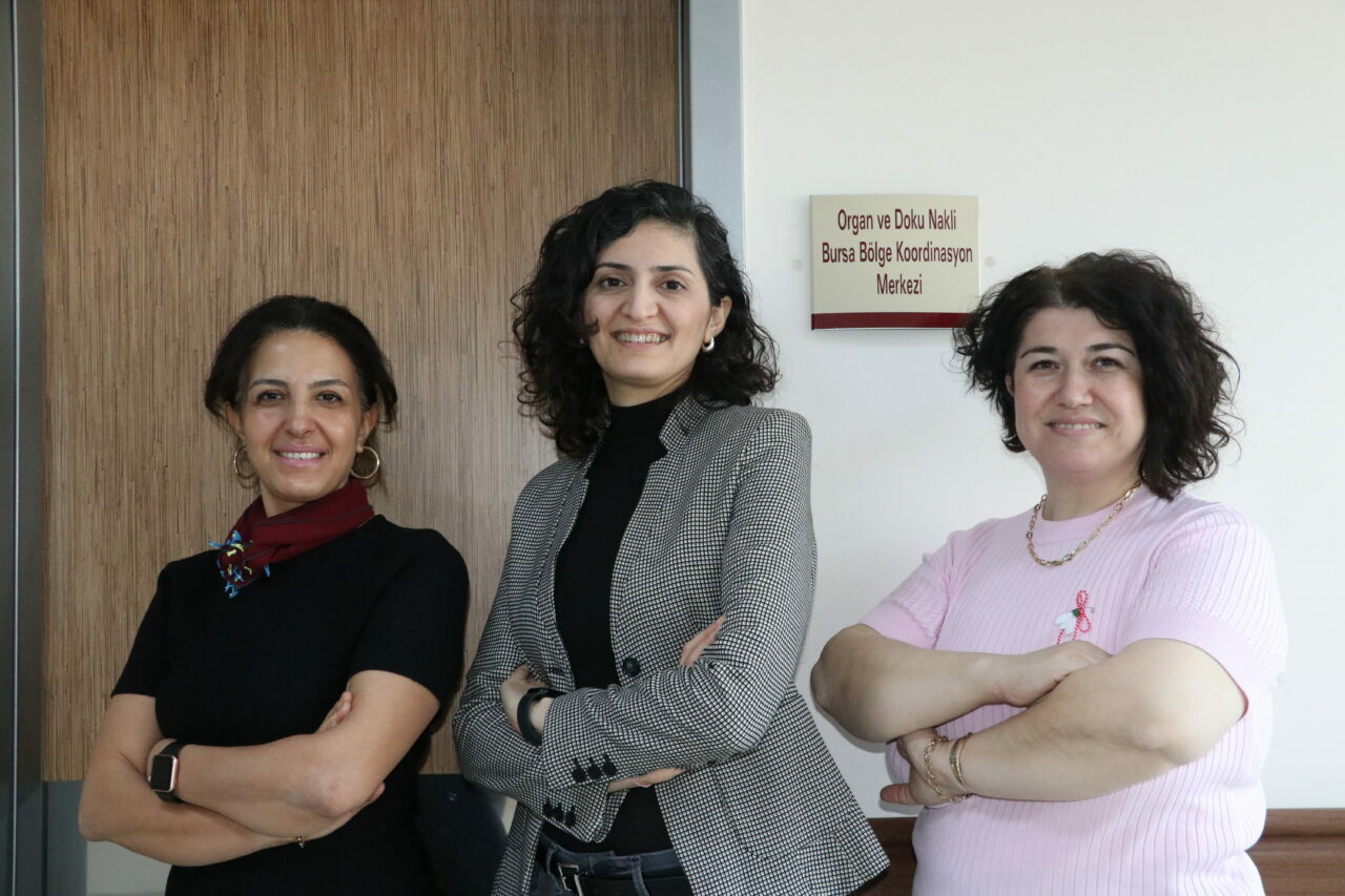 Bursa’da ‘umut’ merkezi! Binlerce kişinin hayatına dokundular