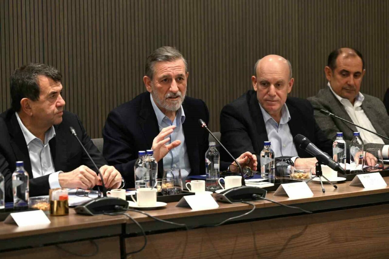 Bursa iş dünyasını buluşturan toplantı Bursa iş dünyasını buluşturan toplantı