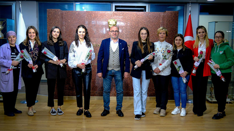 Bursaspor’dan çalışanlara anlamlı jest!