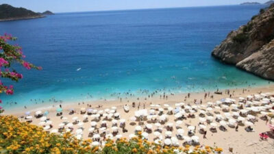 Bakan Ersoy’dan turizmcileri heyecanlandıran açıklama! Tam 64 milyar dolar