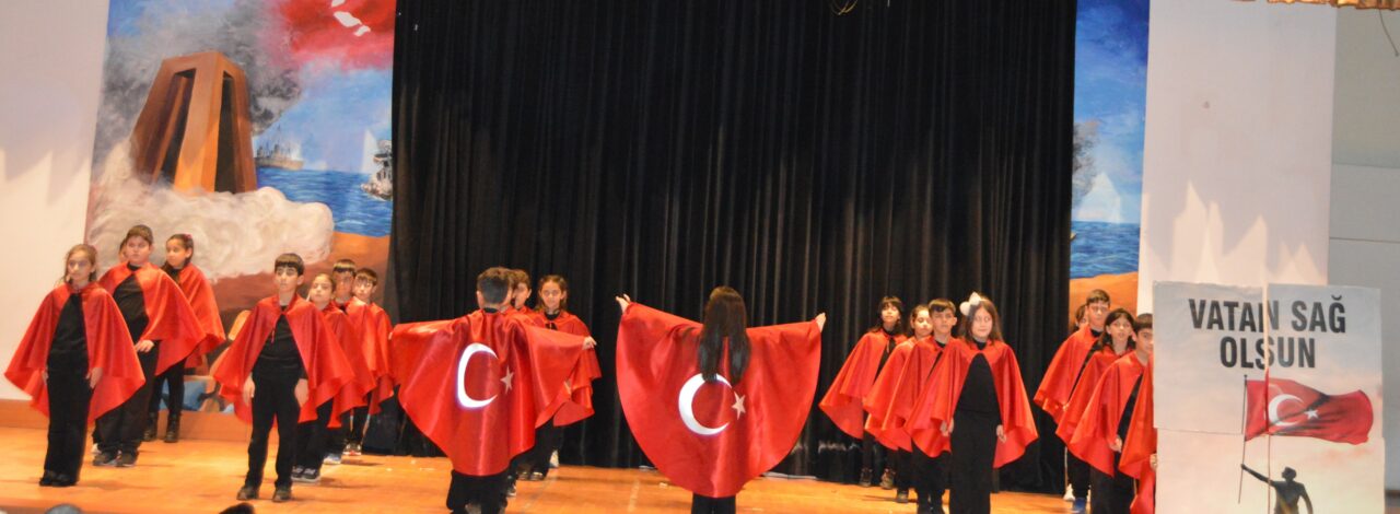 Bursa Yıldırım Hasan Öztimur 75. Yıl İlkokulu’ndan 18 Mart’a özel program