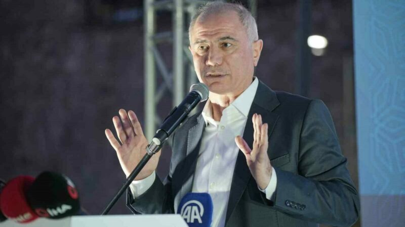 Efkan Ala: ‘AK Parti’nin muhalifleri var ama alternatifi yok’ AK Parti Genel Başkanvekili Efkan Ala, "Geleceğe baktığımızda AK Parti