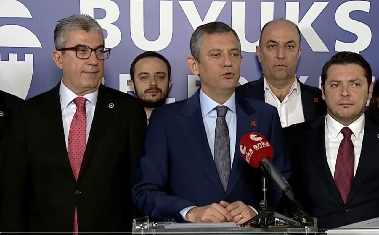 Özgür Özel’den gizli tanık tepkisi