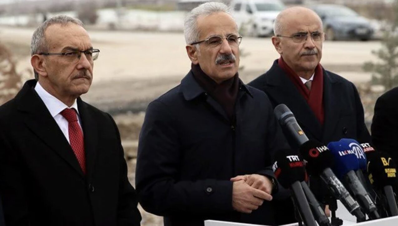 Bakan Uraloğlu: ‘Metro projesi İBB’den devralınmadı’