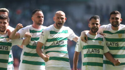 Bursasporlu oyuncu gol orucunu bozdu mesajı verdi