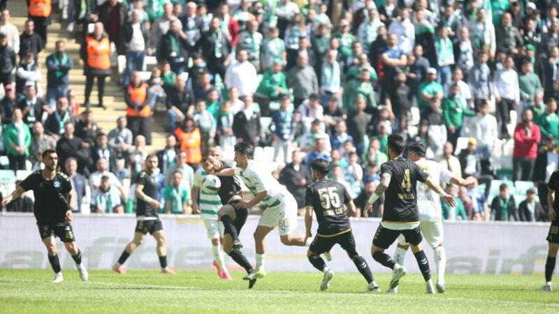 Bursaspor kazandı rakipleri kaybetti! Puan farkı bakın kaça çıktı? Yeşil beyazlı takım, Kırşehir galibiyetiyle rahat bir nefes alırken, rakiplerinin