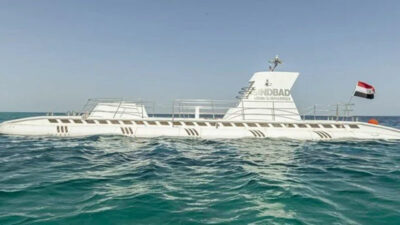 Kızıldeniz’de facia: 44 turist taşıyan denizaltı battı