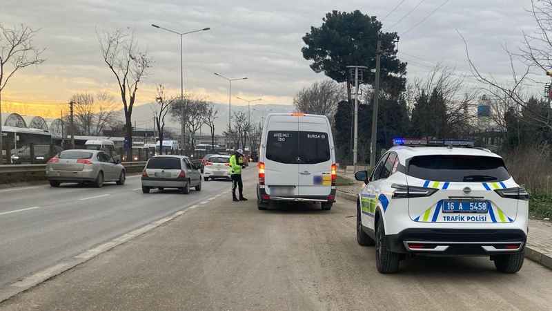 Bursa’da kurallara uymayanlara ceza yağdı