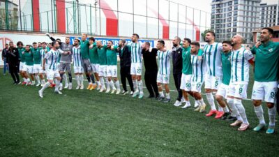 Bursaspor’un yeni hocasına tam destek; ‘Sana inanıyoruz, yanındayız’