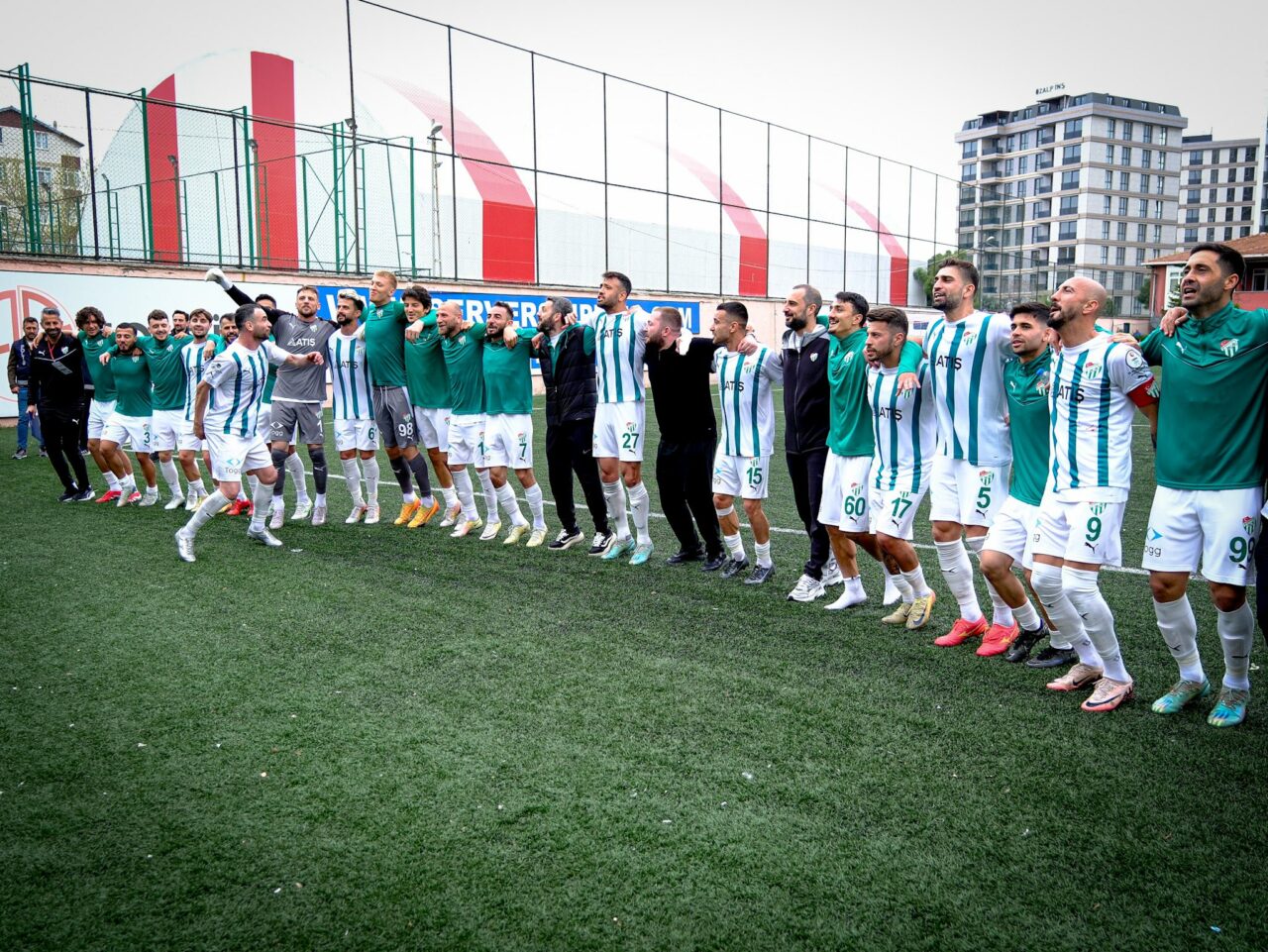 Bursaspor’un yeni hocasına tam destek; ‘Sana inanıyoruz, yanındayız’