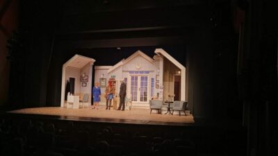 ‘Hayaletle Dans’ oyunu Bursa’da sahnelendi