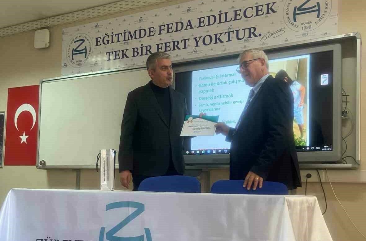 HasTavuk ve Prof.Dr. Nihat Sapan’dan Bursa’da çevre dostu işbirliği HasTavuk ve Prof.Dr. Nihat Sapan’dan Bursa’da çevre dostu işbirliği