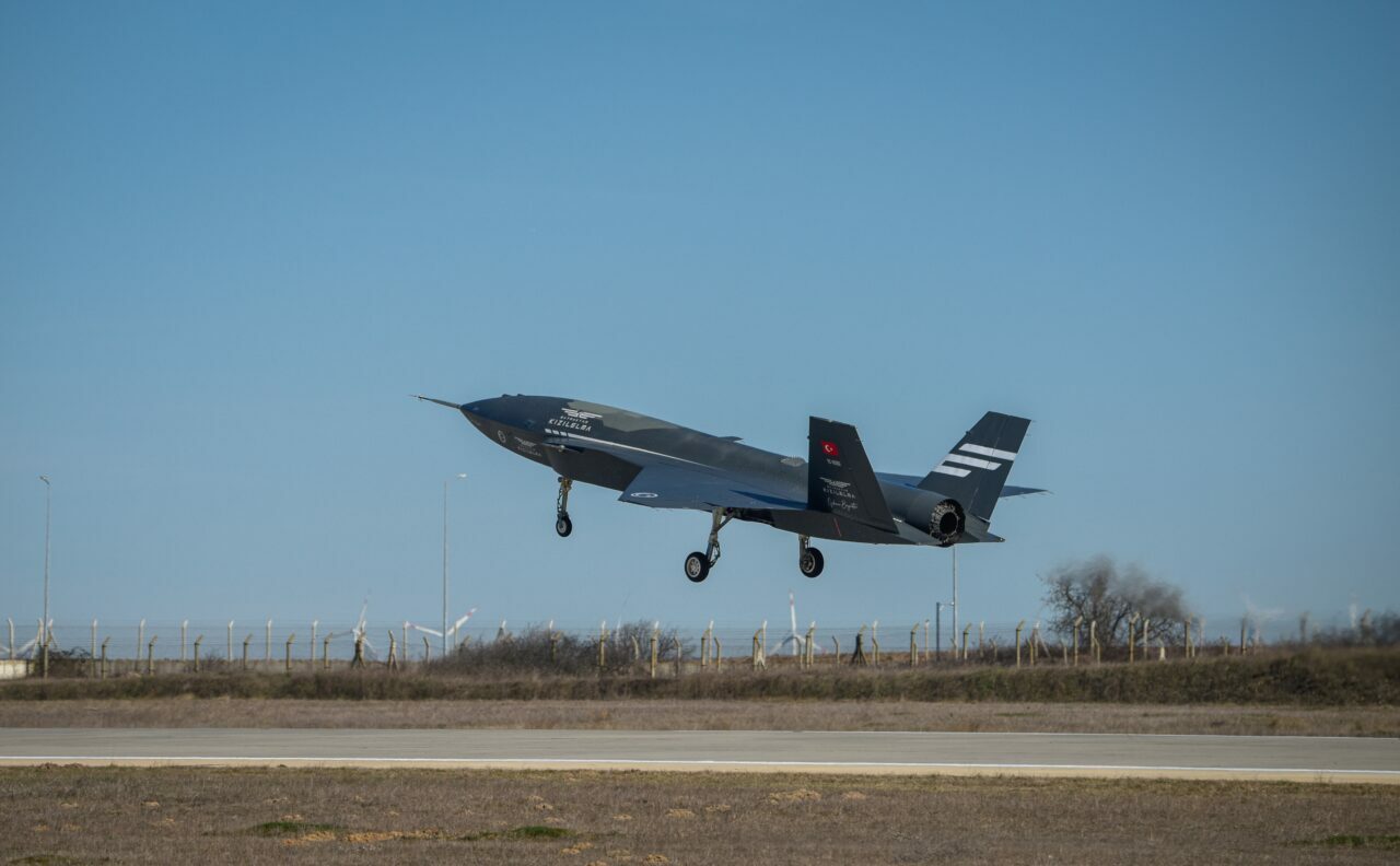 KIZILELMA bir testi daha başarıyla geçti