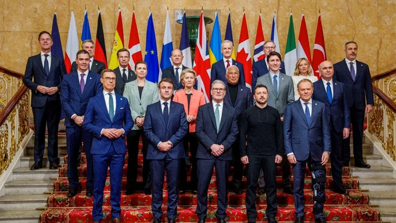 İngiltere’de barış zirvesi: Zelenski’den ABD’ye mesaj İngiltere’de barış zirvesi: Zelenski’den ABD’ye mesaj