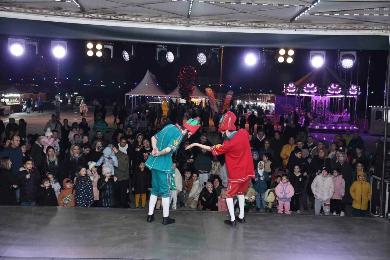 Bursa’daki Ramazan Sokağı’na yoğun ilgi