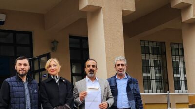 Eğitim-İş Bursa Şube eski başkanlarından Özkan Rona okuldaki görevinden açığa alındı