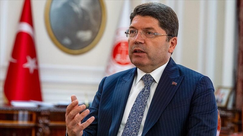 Adalet Bakanı Yılmaz Tunç, İstanbul Büyükşehir Belediyesindeki (İBB) yolsuzluk ve
