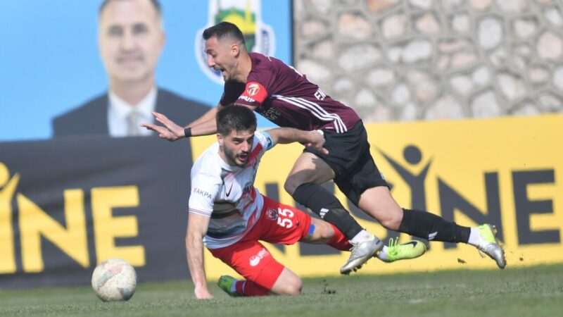 Bordo beyazlılar 24 Erzincanspor’u mağlup ederek puanını yeniden 37’ye yükseltti.