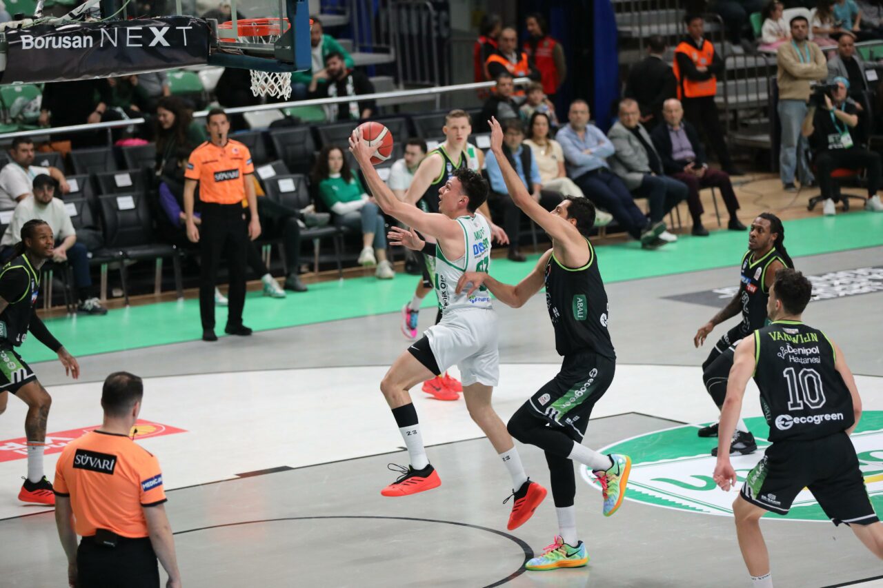 Potanın Timsahları İzmir’de kritik virajda! Zorlu maç saat kaçta?