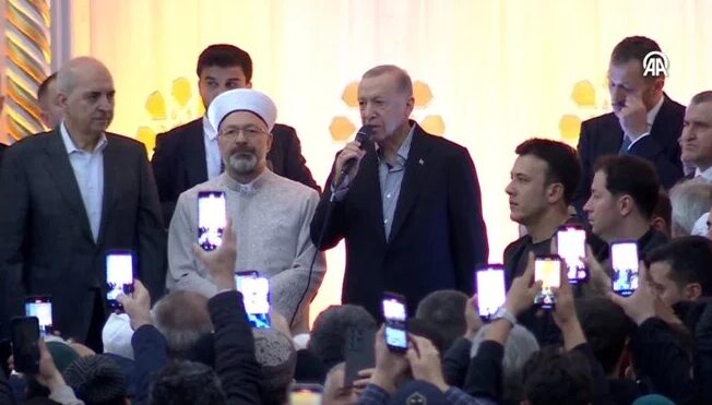 Cumhurbaşkanı Erdoğan’dan bayram mesajı