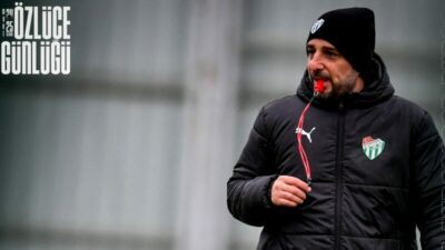 Bursaspor’un yeni hocası sahaya indi: Çağlayan’la ilk idman!