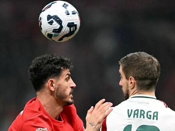 A Milli Takım avantajı yakaladı: Bir cezalı bir sakatlık! A Milli Takım avantajı yakaladı: Bir cezalı bir sakatlık!