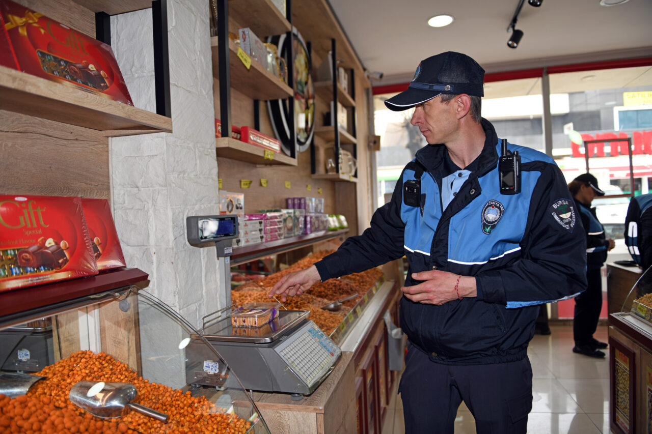 Bursa’da bayram öncesi sıkı denetim! Tatlıcılar ve pastaneler mercek altında