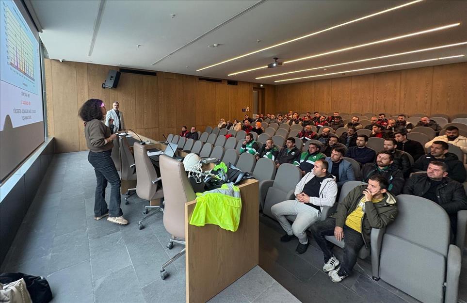 İnegöl Belediyesi personeline yüksekte çalışma eğitimi verildi