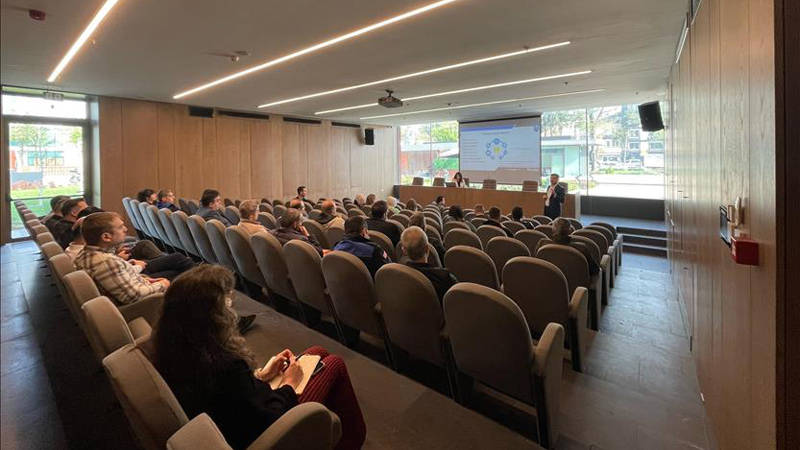 İnegöl Belediyesi’nde sonuç odaklı izleme ve değerlendirme sistemi eğitimi