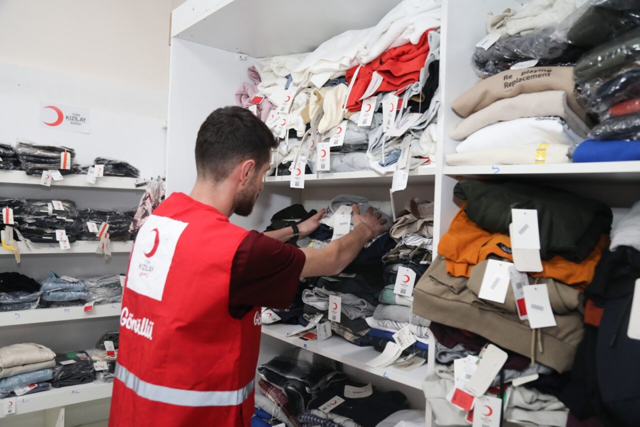 Bursa Teknik Üniversitesi’nden örnek hareket: İhtiyaç sahibi öğrencilere butik Bursa Teknik Üniversitesi’nden örnek hareket: İhtiyaç sahibi öğrencilere butik