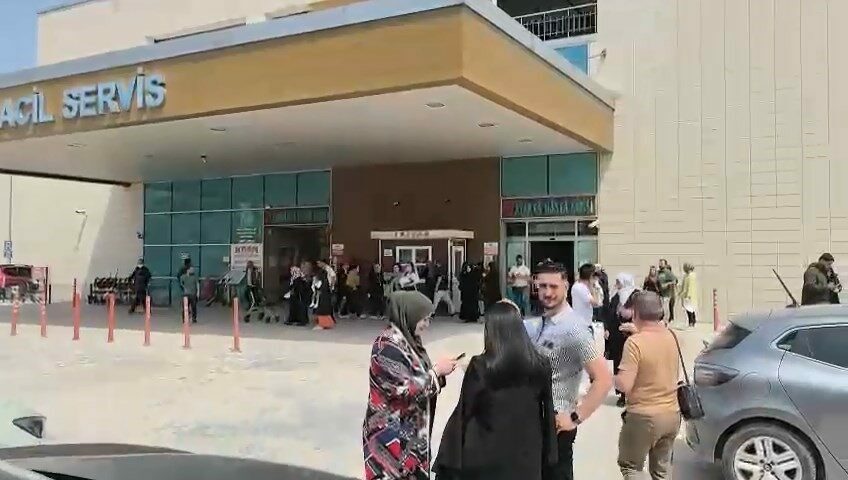 Bursa’da hastanede deprem paniği